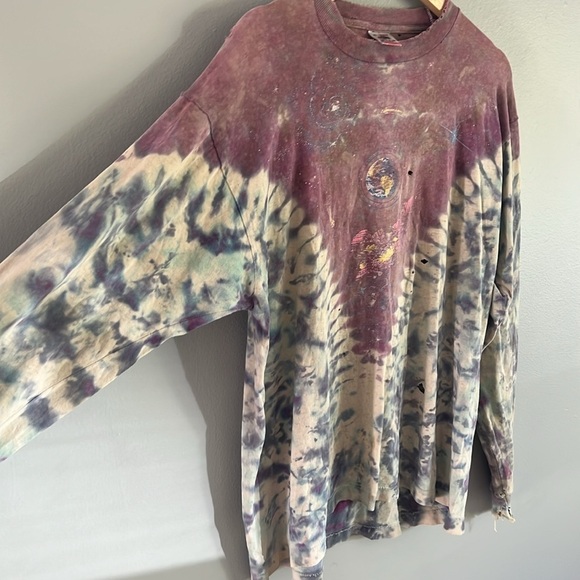 Vintage Solar System Distressed Fruit of the Loom Purple Tie-Dye Shirt - Picture 5 of 10